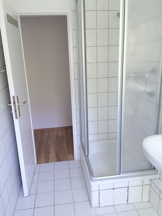 DU/WC
