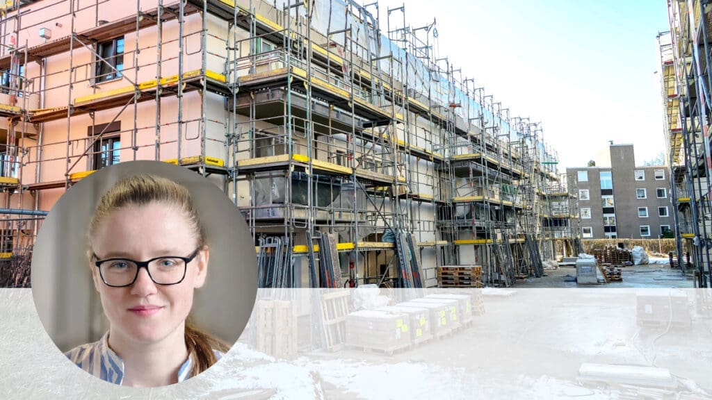 Bild: © WEDERAUFBAU Im Hintergrund ist die Baustelle 