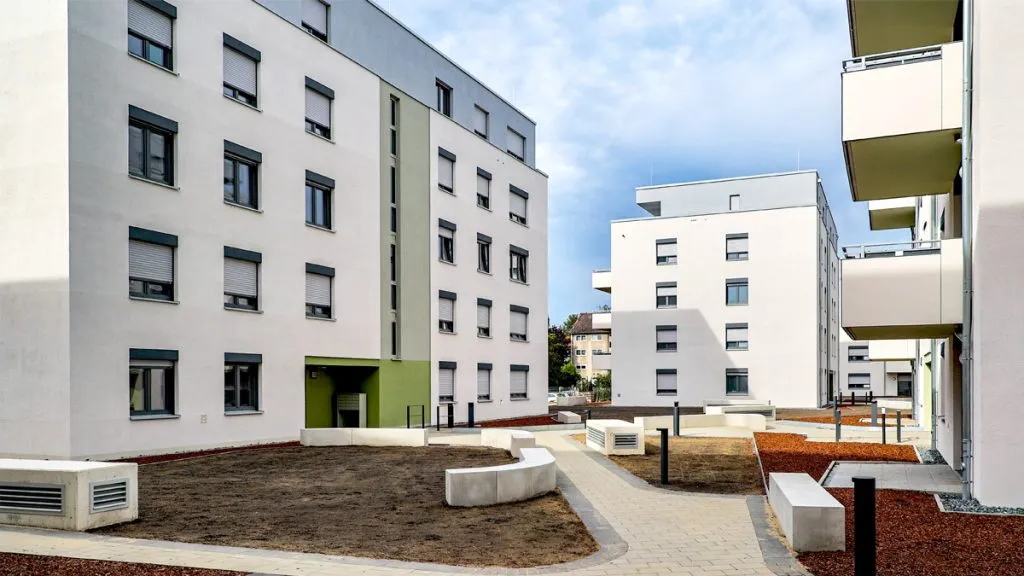 Bild: © WIEDERAUFBAU Der neugestaltete Innenbereich der Neubauten „An den Gärtnerhöfen“ in Braunschweig.