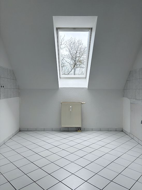 + 2-Raum-Wohnung mit Tageslichtbad + - Photo 5