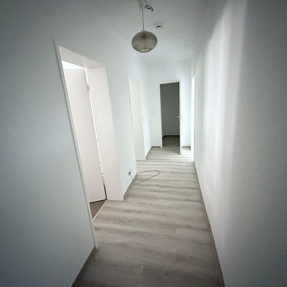 Modernisierte 2-Zimmerwohnung mit neuem Badezimmer, Bild 2