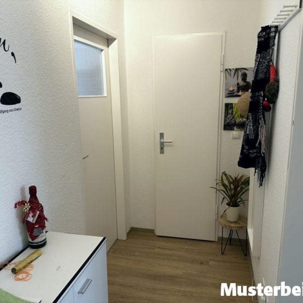 Modernisierte 2-Zimmerwohnung mit Dusche, Bild 2