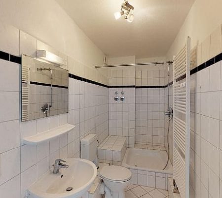 DU/WC