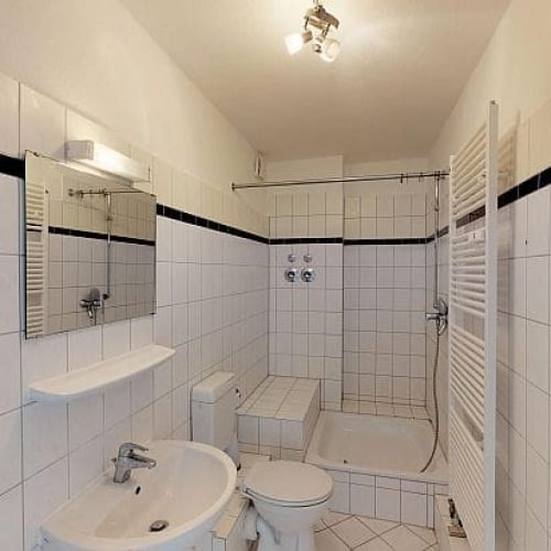 DU/WC