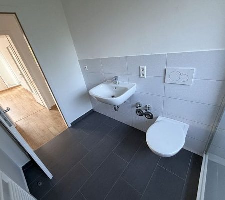 DU/WC