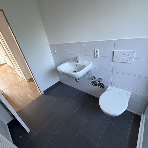 DU/WC