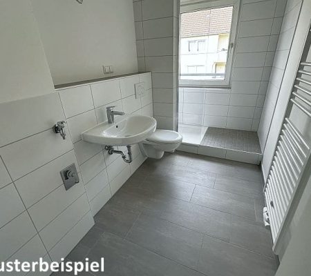 + 3 Zimmer mit Balkon - mit modernisierten Bad +, Bild 11