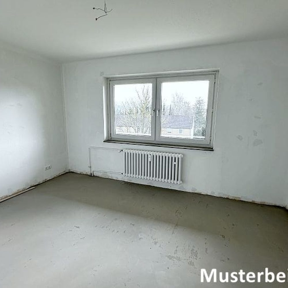 + 3 Zimmer mit Balkon - mit modernisierten Bad +, Bild 3