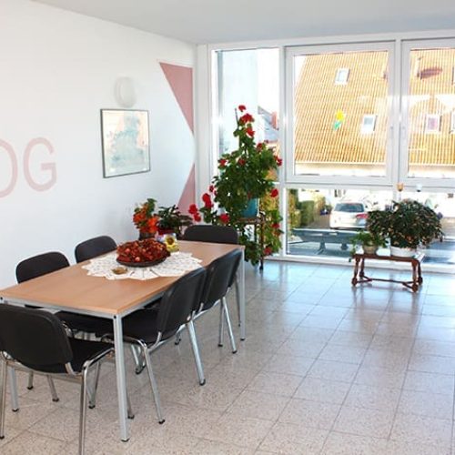 Bild: © WIEDERAUFBAU Gemeinschaftsfläche im Obergeschoss des Betreuten Wohnen Cremlingen.