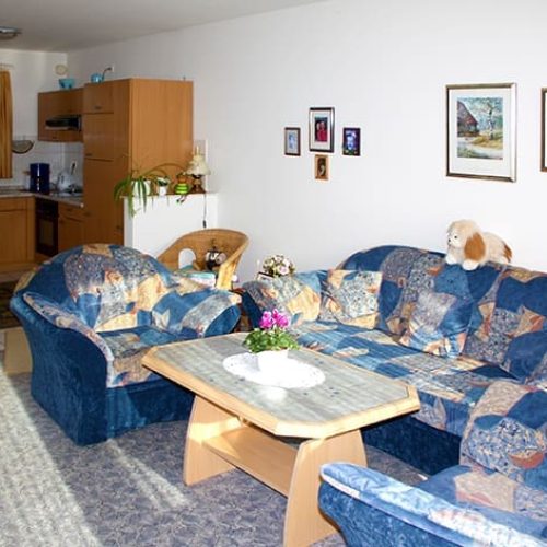 Bild: WIEDERAUFBAU Beispiel einer Wohnung mit Wohnküche im Betreuten Wohnen Cremlingen.