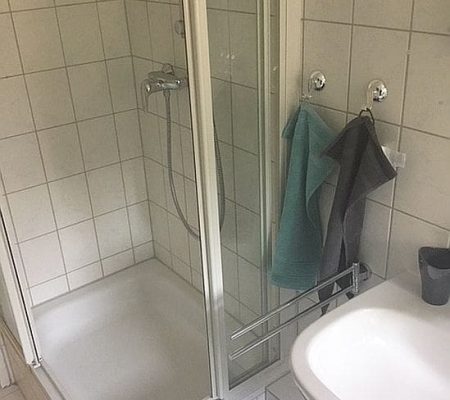 DU/WC