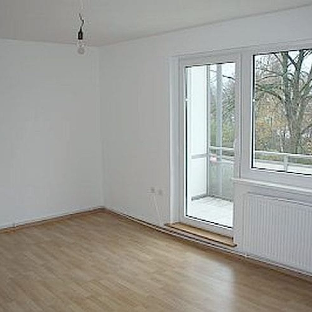 Schöne 2-Zimmerwohnung mit großem Balkon, Bild 1