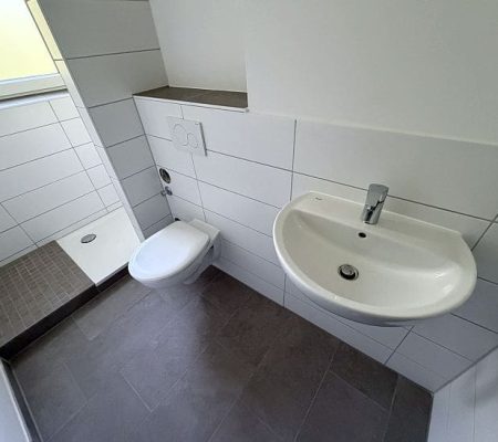 DU/WC