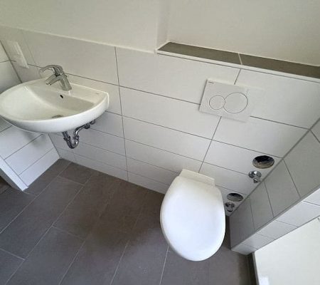 DU/WC
