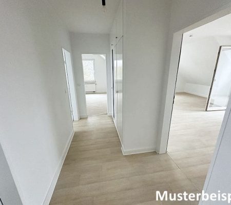 + 3 Zimmerwohnung mit Wintergarten +, Bild 3